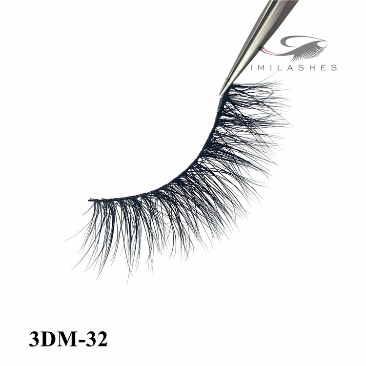 Eyelash extensions wholesale and eyelash courses-D